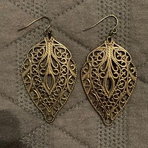 Fashion earrings